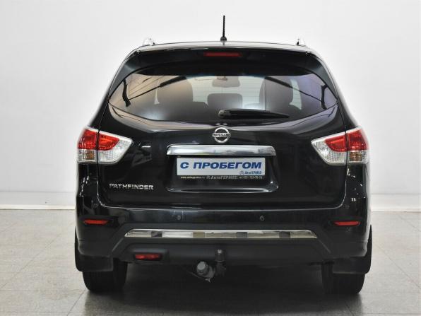 Nissan Pathfinder IV с пробегом 2016 года, цена 2 000 000 рублей, 118829 км, внедорожник, Автокод Объявления