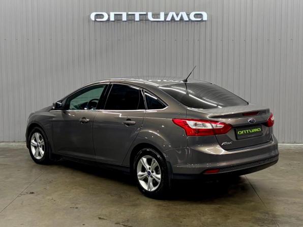 Ford Focus III с пробегом 2013 года, цена 897 000 рублей, 146335 км, седан, Автокод Объявления