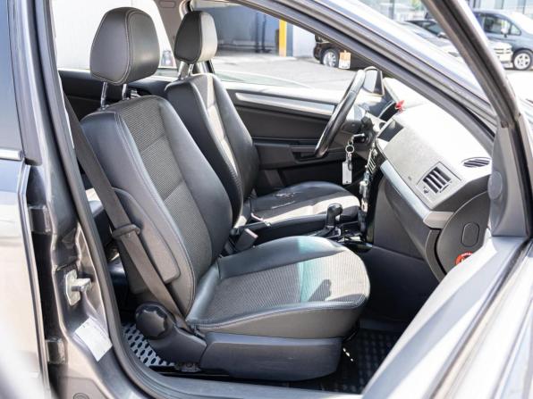 Opel Astra H Рестайлинг с пробегом 2008 года, цена 510 000 рублей, 254263 км, хэтчбек, Автокод Объявления
