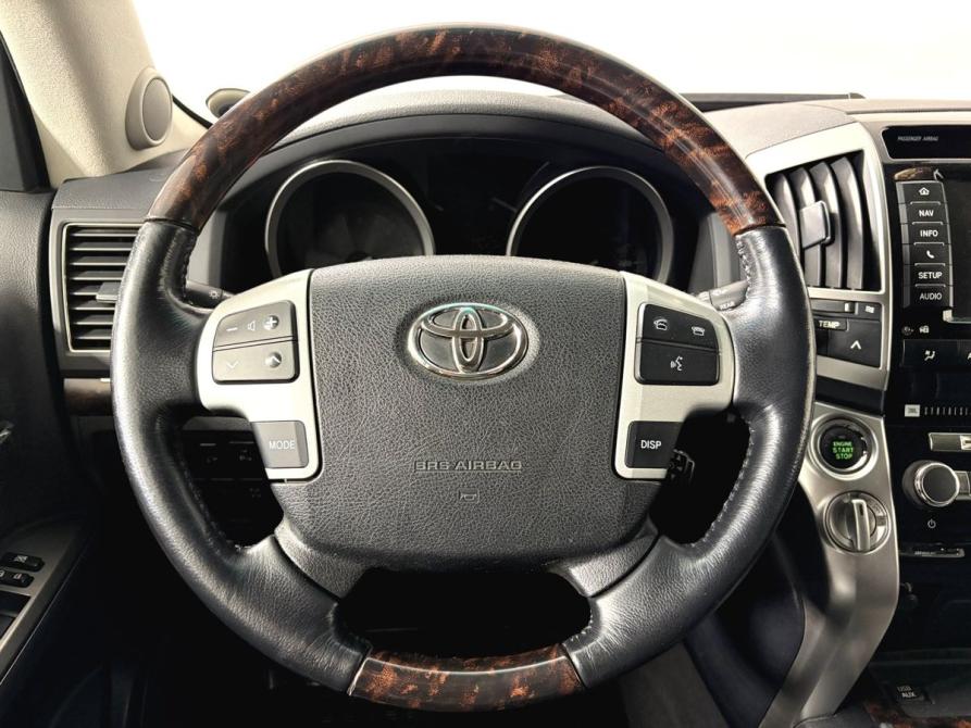 Toyota Land Cruiser 200 Series Рестайлинг 1 Пермь  - изображение 13