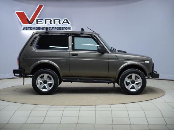 Lada (ВАЗ) Niva Legend I с пробегом 2025 года, цена 990 000 рублей, 9717 км, внедорожник, Автокод Объявления