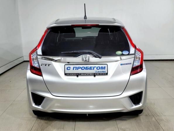 Honda Fit III с пробегом 2016 года, цена 870 000 рублей, 263329 км, хэтчбек, Автокод Объявления