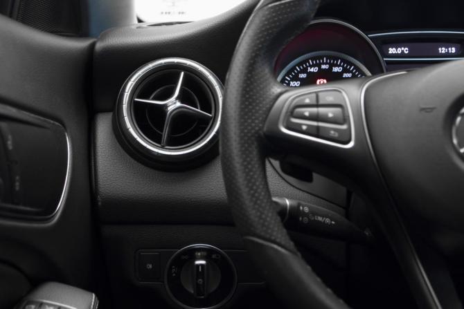 Mercedes-Benz CLA I (C117 X117) с пробегом 2016 года, цена 2 060 000 рублей, 101057 км, седан, Автокод Объявления