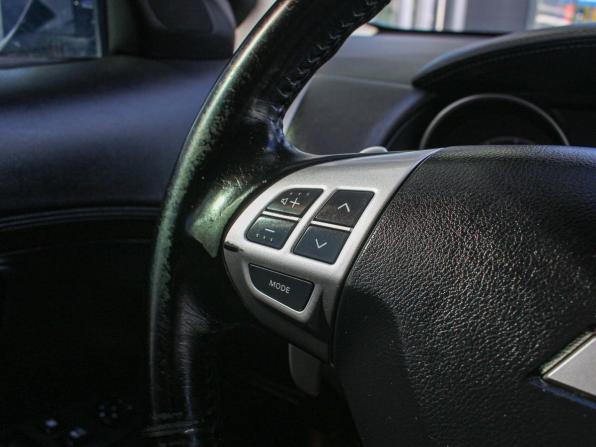 Mitsubishi Outlander II Рестайлинг с пробегом 2010 года, цена 850 000 рублей, 273000 км, внедорожник, Автокод Объявления