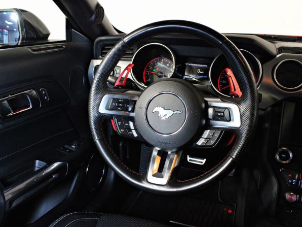 Ford Mustang VI Рестайлинг с пробегом 2018 года, цена 3 357 000 рублей, 76643 км, купе, Автокод Объявления
