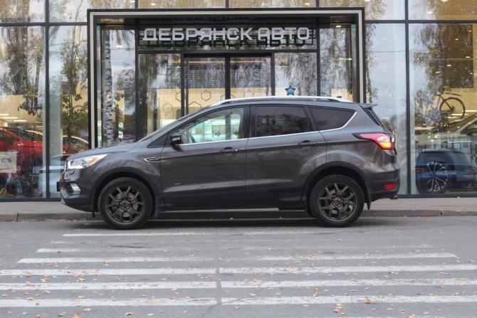 Ford Kuga II Рестайлинг с пробегом 2016 года, цена 1 995 000 рублей, 55517 км, внедорожник, Автокод Объявления