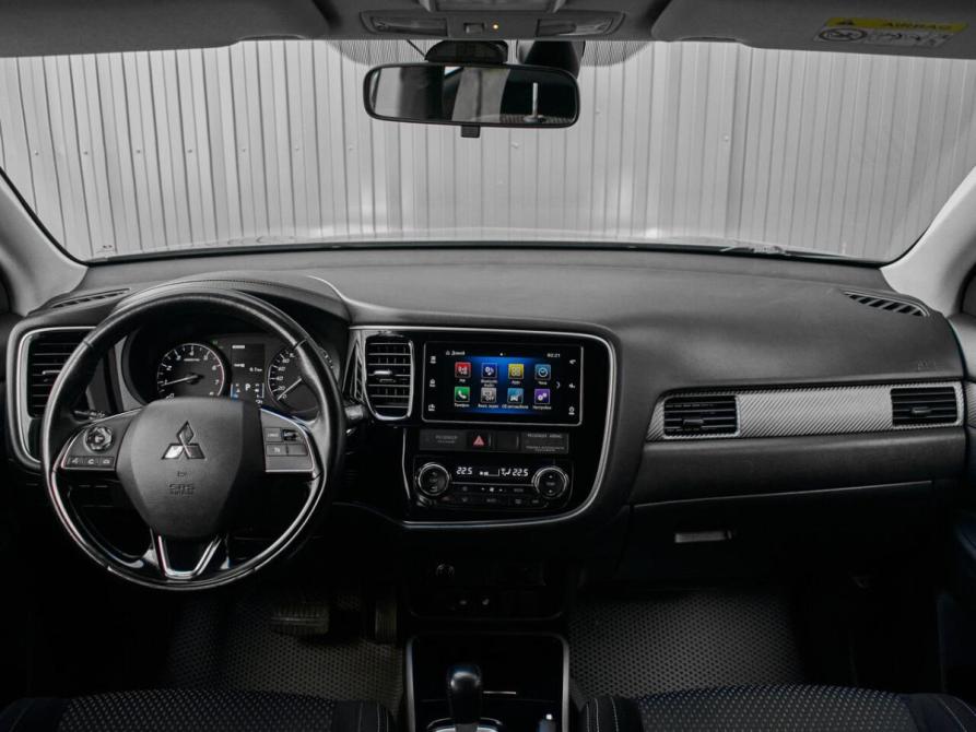 Mitsubishi Outlander III Рестайлинг 2 Екатеринбург  - изображение 11