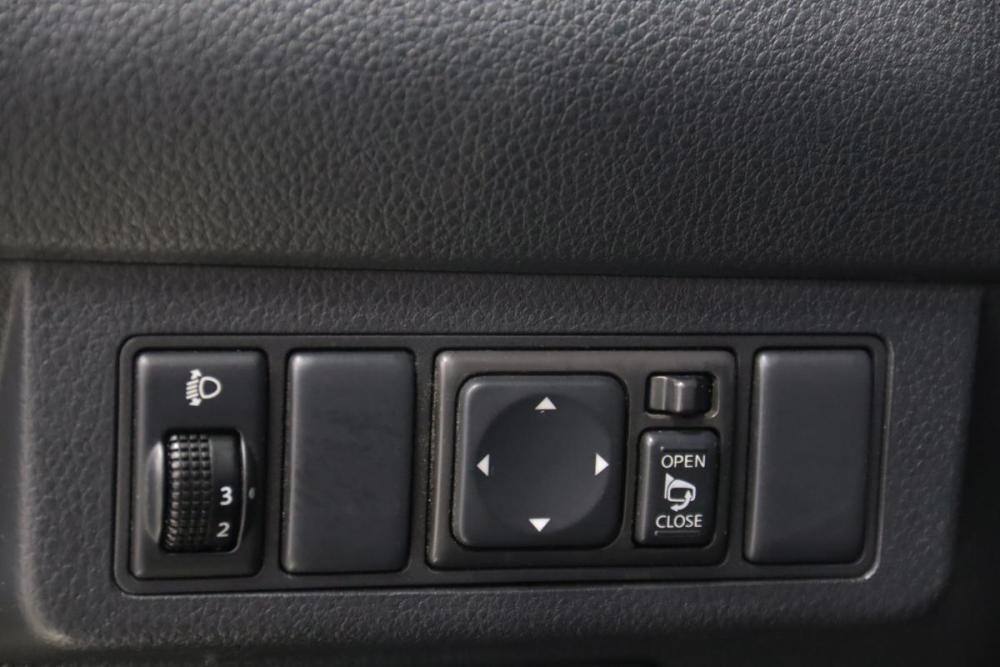 Nissan Tiida I Сургут  - изображение 18