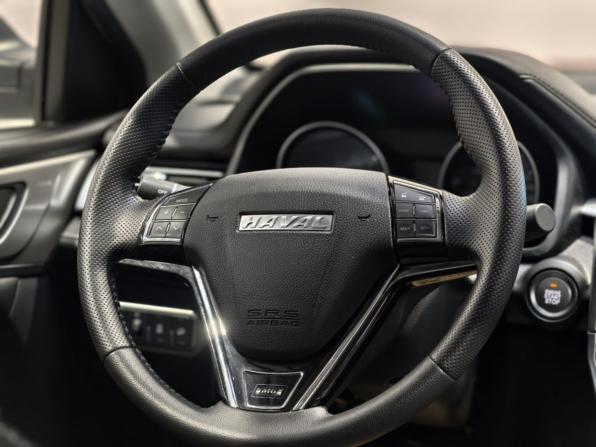 Haval M6 II с пробегом 2024 года, цена 1 735 000 рублей, 53915 км, внедорожник, Автокод Объявления