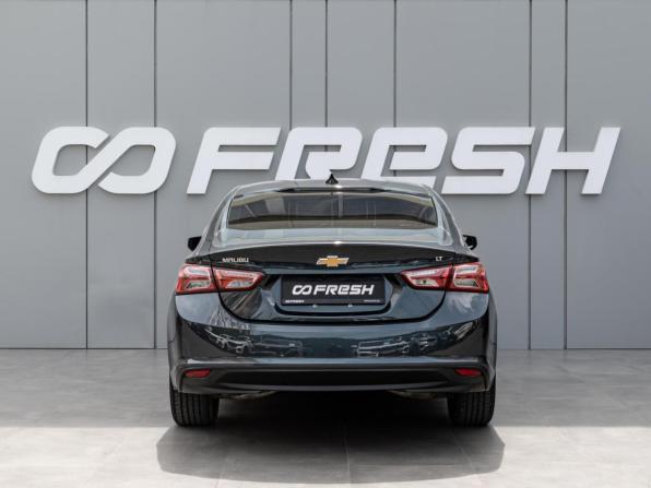 Chevrolet Malibu IX Рестайлинг с пробегом 2020 года, цена 1 650 000 рублей, 113427 км, седан, Автокод Объявления