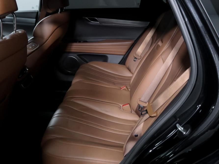 Genesis G80 II Москва  - изображение 11