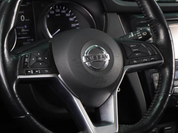 Nissan Qashqai II Рестайлинг с пробегом 2019 года, цена 1 959 000 рублей, 95895 км, внедорожник, Автокод Объявления