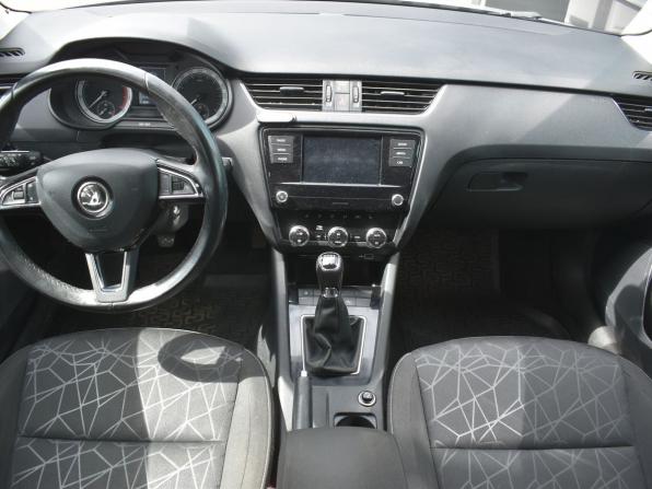 Skoda Octavia III (A7) Рестайлинг с пробегом 2020 года, цена 1 627 000 рублей, 114828 км, лифтбек, Автокод Объявления