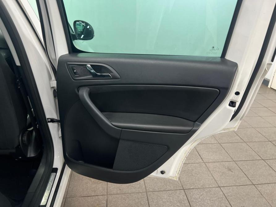 Skoda Yeti I Рестайлинг Санкт-Петербург  - изображение 15