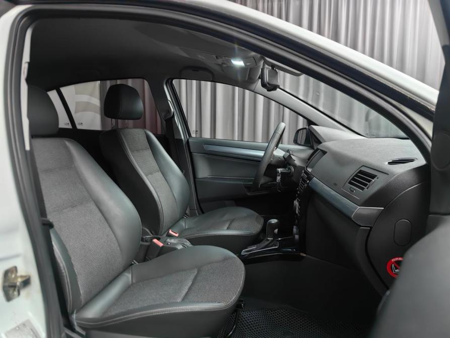 Opel Astra H Рестайлинг Москва  - изображение 8
