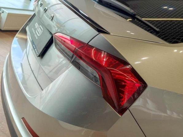 Skoda Rapid II с пробегом 2021 года, цена 1 720 100 рублей, 75388 км, лифтбек, Автокод Объявления