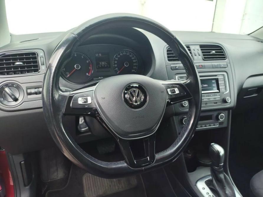 Volkswagen Polo V Рестайлинг Санкт-Петербург  - изображение 13