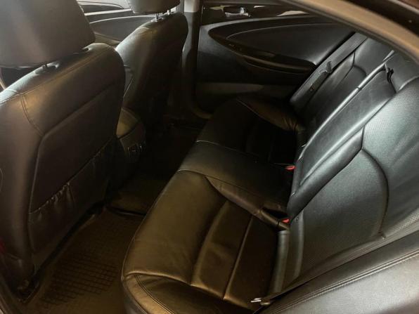 Hyundai Sonata VI (YF) с пробегом 2011 года, цена 874 000 рублей, 251716 км, седан, Автокод Объявления