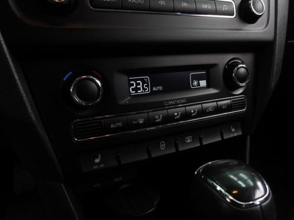 Skoda Rapid I с пробегом 2014 года, цена 1 219 000 рублей, 119603 км, лифтбек, Автокод Объявления