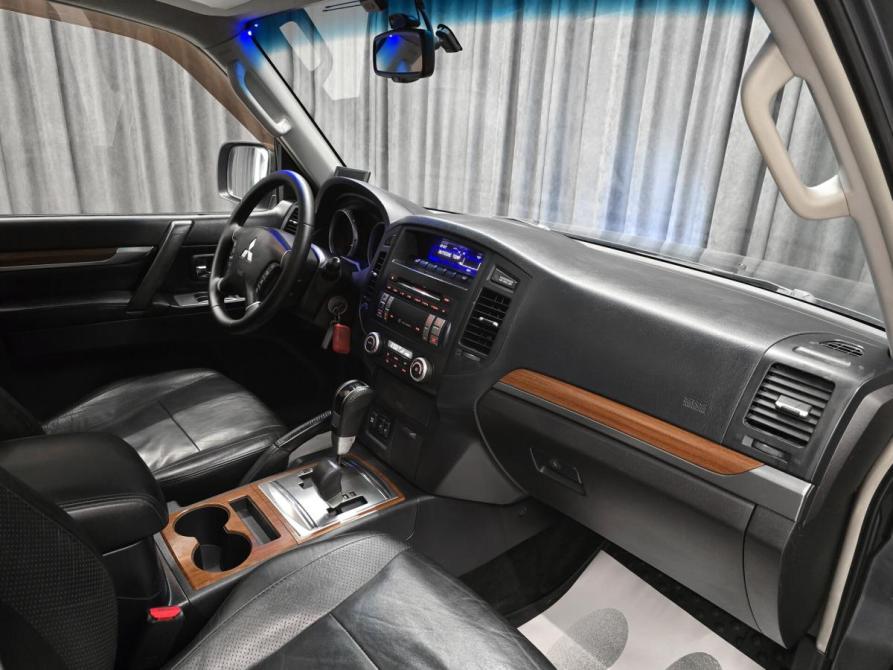 Mitsubishi Pajero IV Красноярск  - изображение 16