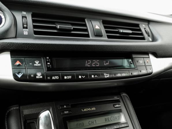 Lexus CT I с пробегом 2012 года, цена 1 750 000 рублей, 78939 км, хэтчбек, Автокод Объявления