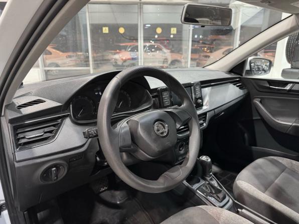 Skoda Rapid II с пробегом 2021 года, цена 1 190 000 рублей, 115015 км, лифтбек, Автокод Объявления