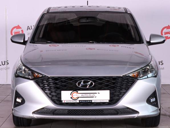 Hyundai Solaris II Рестайлинг с пробегом 2021 года, цена 1 340 000 рублей, 189790 км, седан, Автокод Объявления