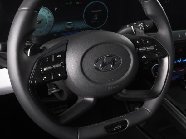 Hyundai Lafesta I Рестайлинг с пробегом 2025 года, цена 3 015 000 рублей, 40 км, седан, Автокод Объявления