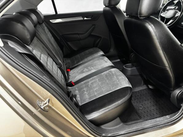 Volkswagen Polo VI с пробегом 2021 года, цена 1 525 000 рублей, 105840 км, лифтбек, Автокод Объявления