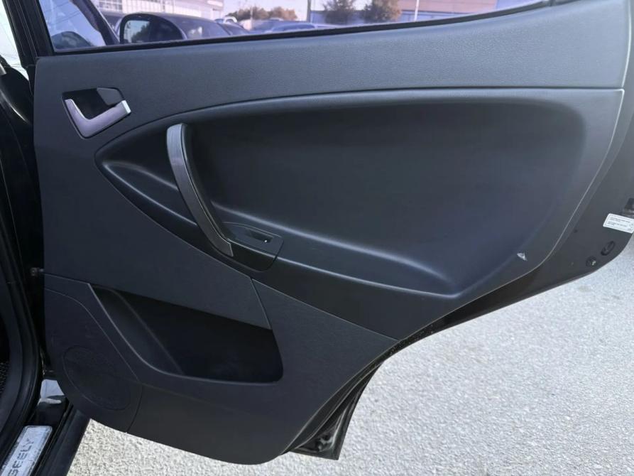 Geely Emgrand X7 I Волгоград  - изображение 19