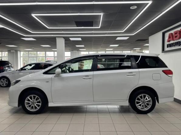Toyota Wish II с пробегом 2011 года, цена 1 319 000 рублей, 141812 км, минивэн, Автокод Объявления