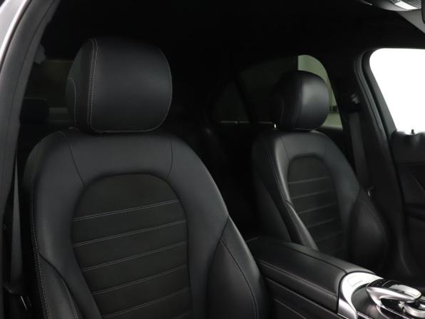Mercedes-Benz C-Класс IV (W205) Рестайлинг с пробегом 2019 года, цена 3 645 900 рублей, 82000 км, седан, Автокод Объявления