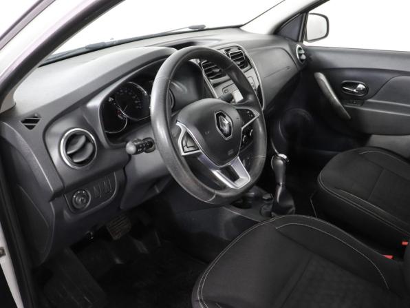 Renault Logan II Рестайлинг с пробегом 2019 года, цена 895 000 рублей, 108736 км, седан, Автокод Объявления