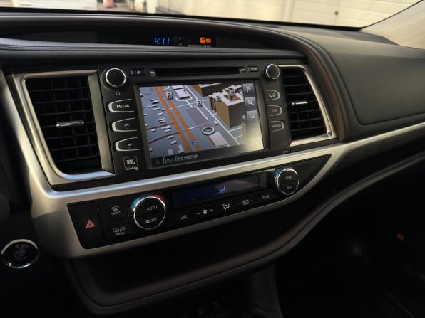 Toyota Highlander III (XU50) Рестайлинг с пробегом 2018 года, цена 3 779 000 рублей, 42688 км, внедорожник, Автокод Объявления