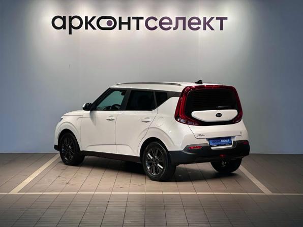 Kia Soul III с пробегом 2021 года, цена 2 189 000 рублей, 35686 км, хэтчбек, Автокод Объявления