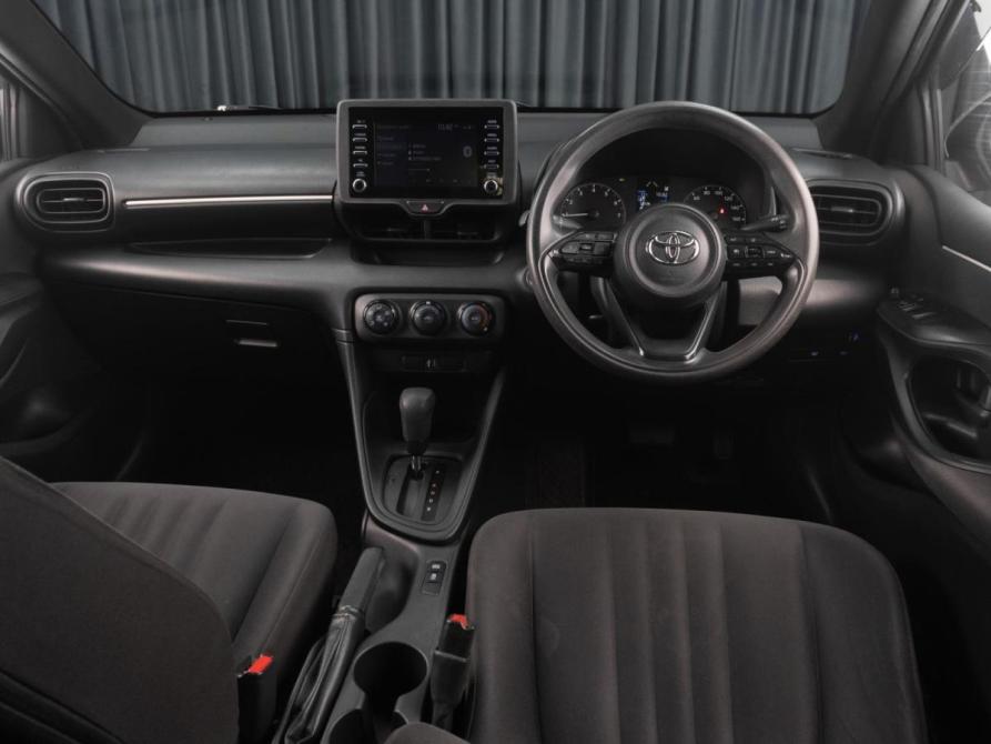 Toyota Yaris IV Тюмень  - изображение 6