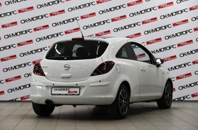Opel Corsa D Рестайлинг II с пробегом 2013 года, цена 735 350 рублей, 92875 км, хэтчбек, Автокод Объявления