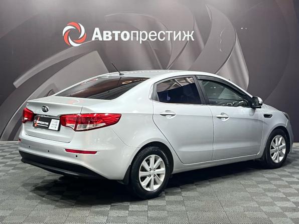 Kia Rio III Рестайлинг с пробегом 2016 года, цена 1 090 000 рублей, 97000 км, седан, Автокод Объявления