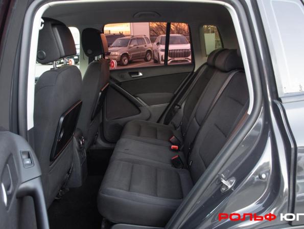 Volkswagen Tiguan I Рестайлинг с пробегом 2016 года, цена 1 388 000 рублей, 122600 км, внедорожник, Автокод Объявления