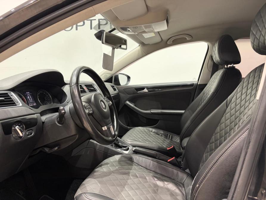 Volkswagen Jetta VI Рестайлинг Санкт-Петербург  - изображение 16