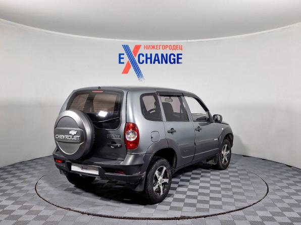 Chevrolet Niva I Рестайлинг с пробегом 2011 года, цена 369 000 рублей, 173000 км, внедорожник, Автокод Объявления