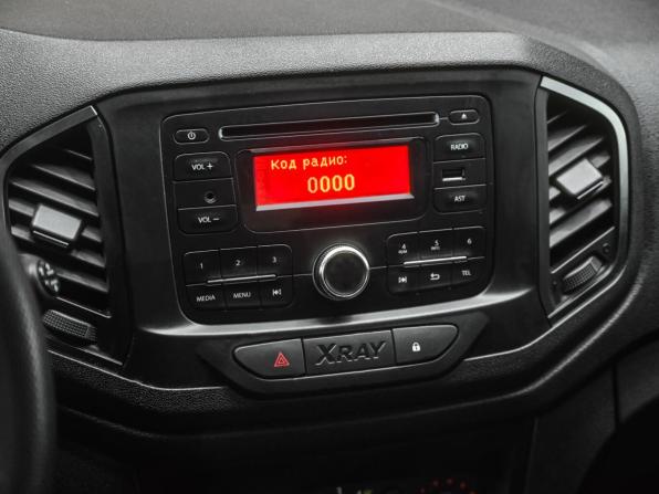 Lada (ВАЗ) XRAY I с пробегом 2017 года, цена 849 000 рублей, 84517 км, хэтчбек, Автокод Объявления
