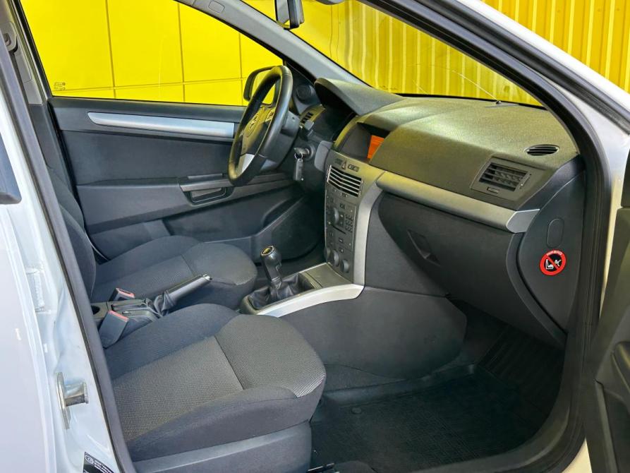 Opel Astra H Рестайлинг Ижевск  - изображение 15
