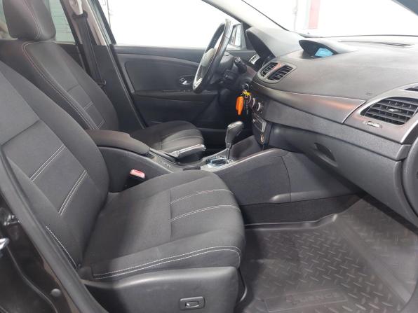Renault Fluence I Рестайлинг с пробегом 2014 года, цена 835 000 рублей, 96217 км, седан, Автокод Объявления