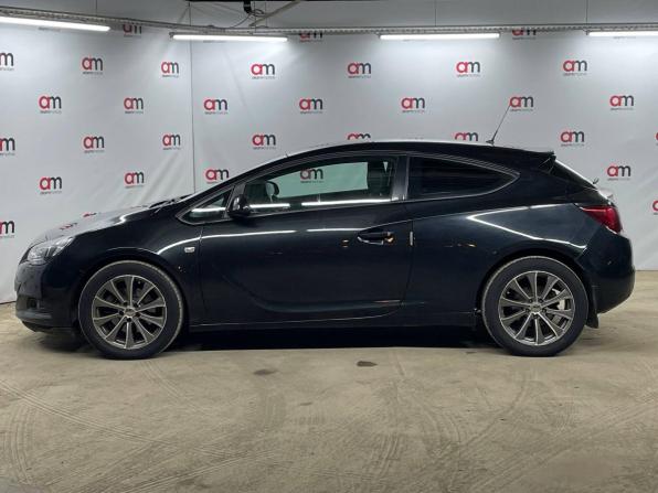 Opel Astra J Рестайлинг с пробегом 2013 года, цена 899 000 рублей, 111000 км, хэтчбек, Автокод Объявления