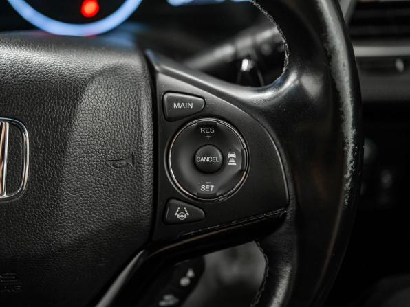 Honda Vezel I Рестайлинг с пробегом 2019 года, цена 2 014 000 рублей, 104765 км, внедорожник, Автокод Объявления