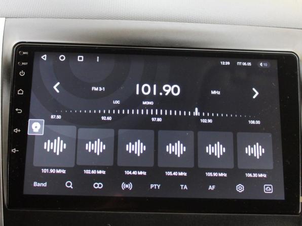 Mitsubishi Outlander II Рестайлинг с пробегом 2011 года, цена 1 299 000 рублей, 215000 км, внедорожник, Автокод Объявления