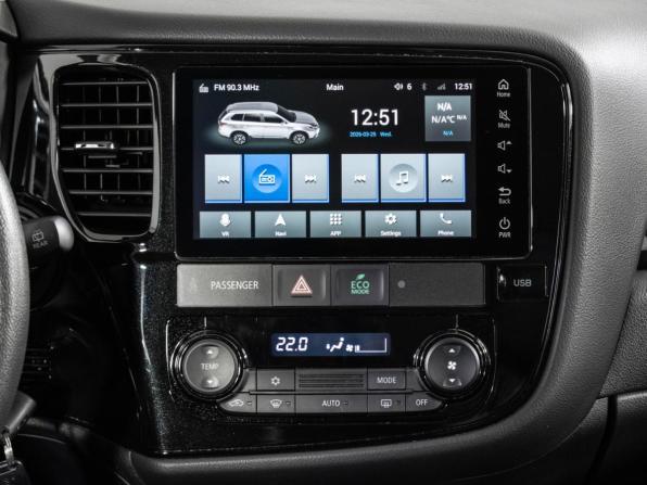 Mitsubishi Outlander III Рестайлинг 3 с пробегом 2022 года, цена 2 520 000 рублей, 22150 км, внедорожник, Автокод Объявления