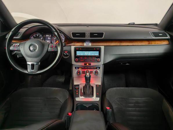 Volkswagen Passat B7 с пробегом 2014 года, цена 1 150 000 рублей, 151771 км, седан, Автокод Объявления