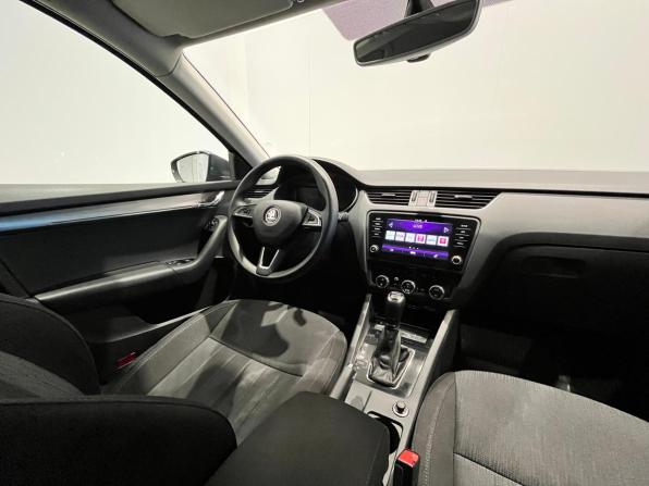 Skoda Octavia III (A7) Рестайлинг с пробегом 2019 года, цена 2 099 000 рублей, 147406 км, лифтбек, Автокод Объявления